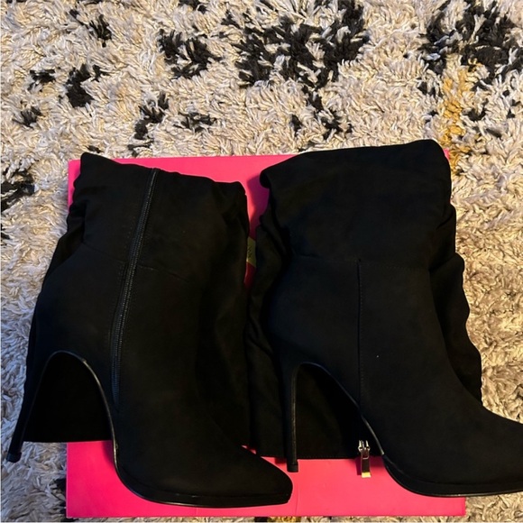 Shoe Dazzle Heeled Boot (Michea) - Picture 3 of 7